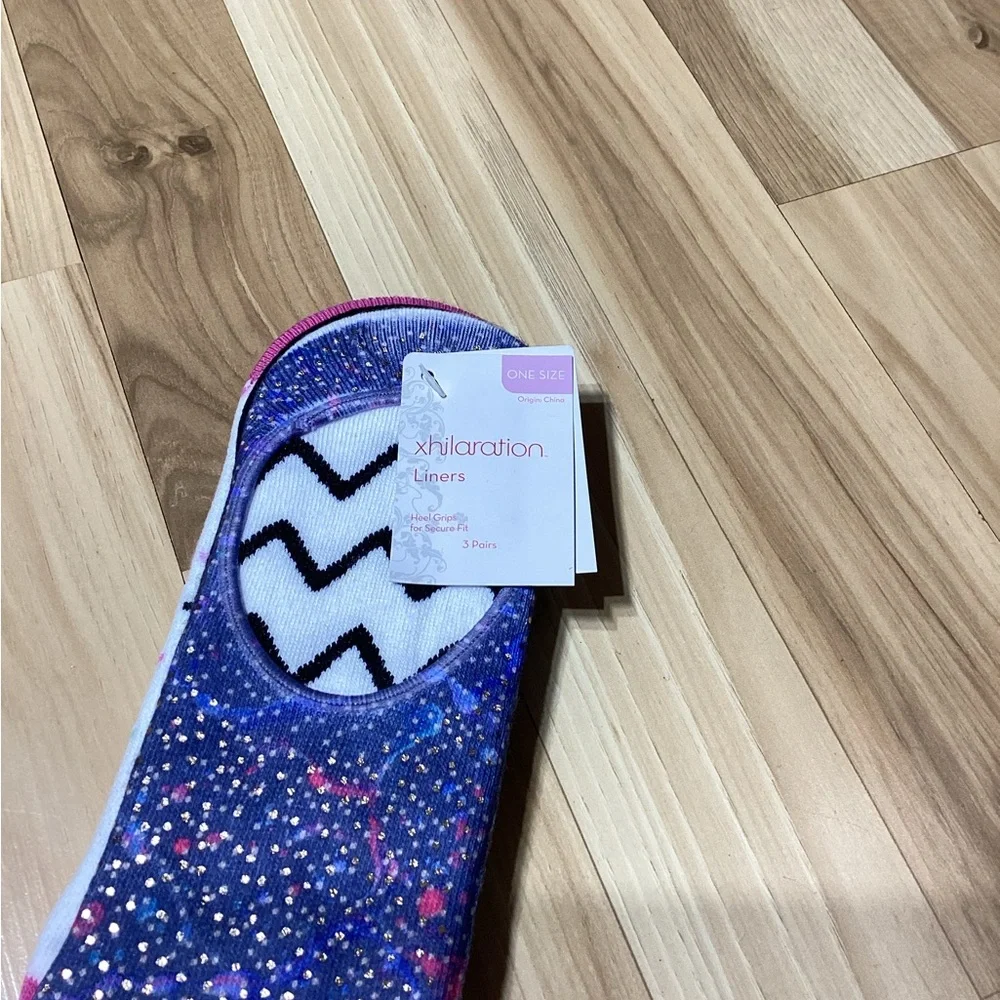 Xhilaration 3 Pairs Liner Socks - One Size